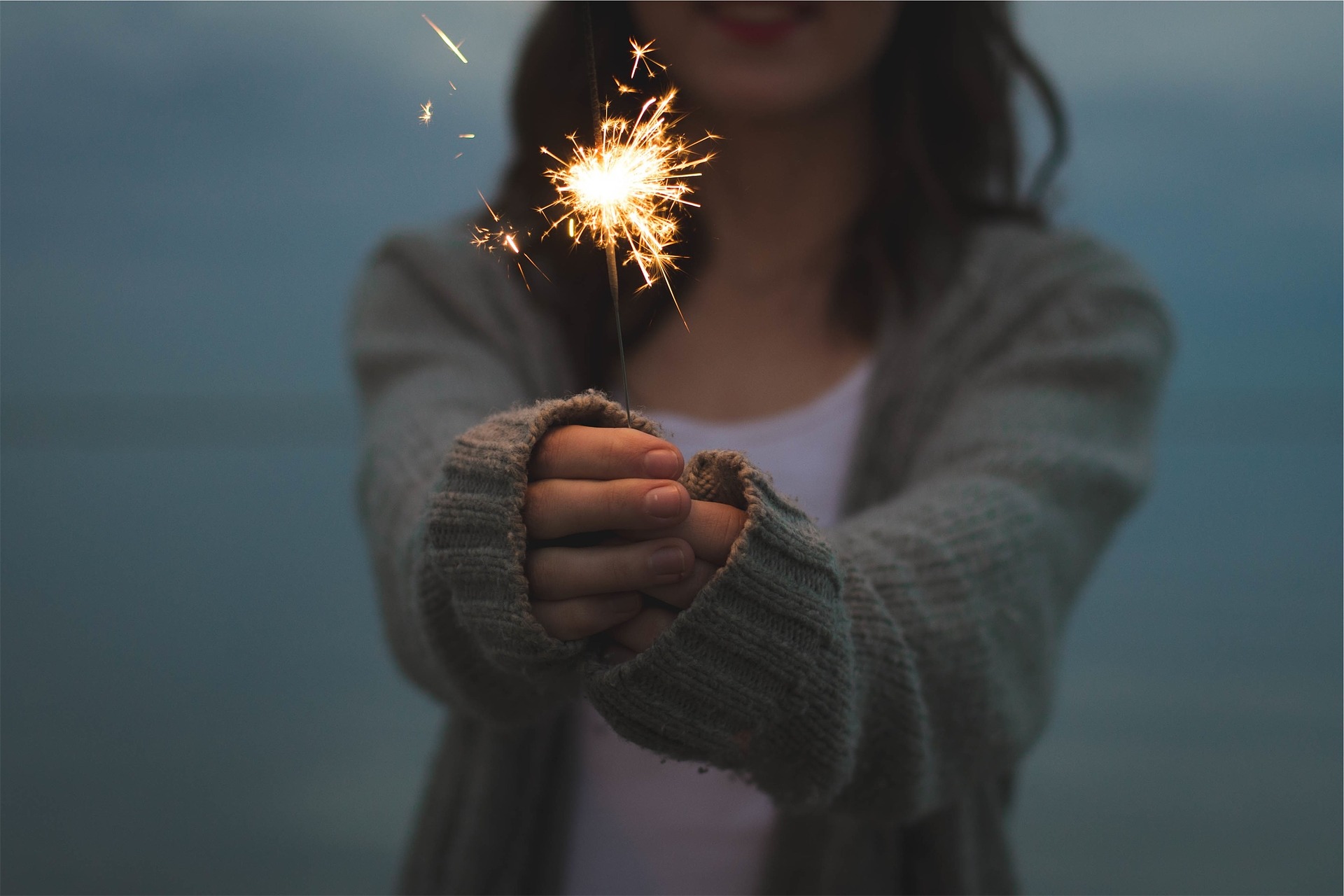 sparkler-677774_1920 sparkler-677774_1920